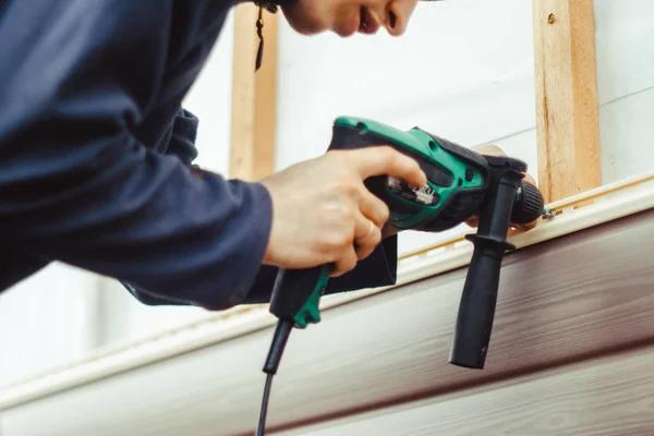 Mastering the Art of Vinyl Siding Installation